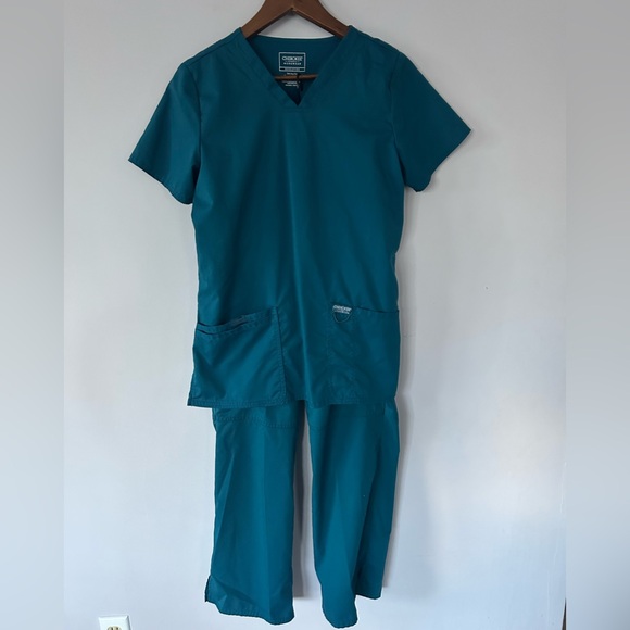 Cherokee Other - Cherokee Workwear Women's Scrub Set, Caribbean Blue, GUC, Size Small